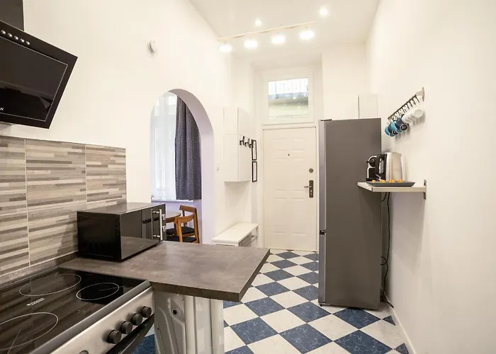 Bella Mia - Entire Near Liszt Ferenc Ter Apartament Budapesta